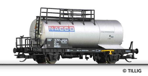 2 axle Tank car &quot;NACCO&quot;<br /><a href='images/pictures/Tillig/14995.jpg' target='_blank'>Full size image</a>